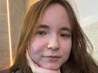 MeghanEves jasminlive cul spectacles